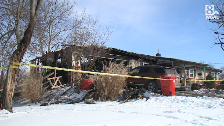 Family grieves after house fire killed 2 children, put 4 more in hospital