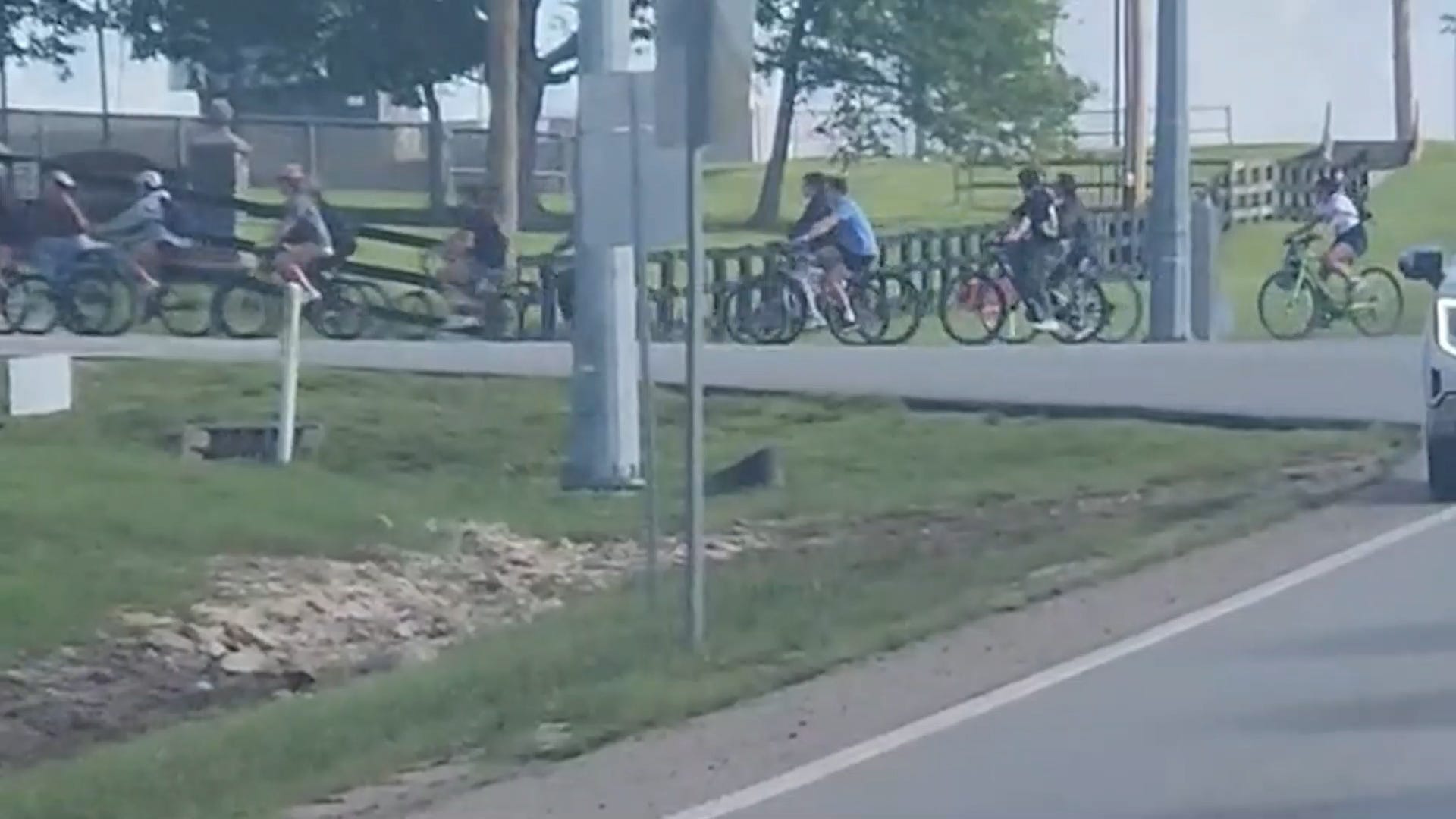 North Oldham students cause traffic jam with senior prank