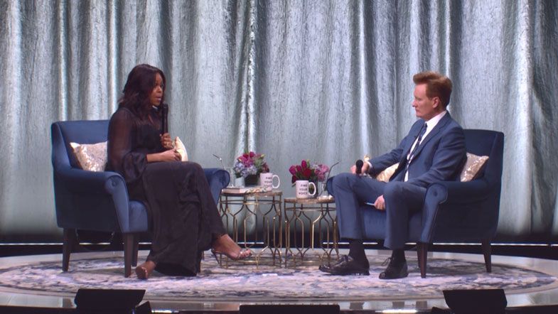 preview for Michelle Obama's book tour stops in Milwaukee