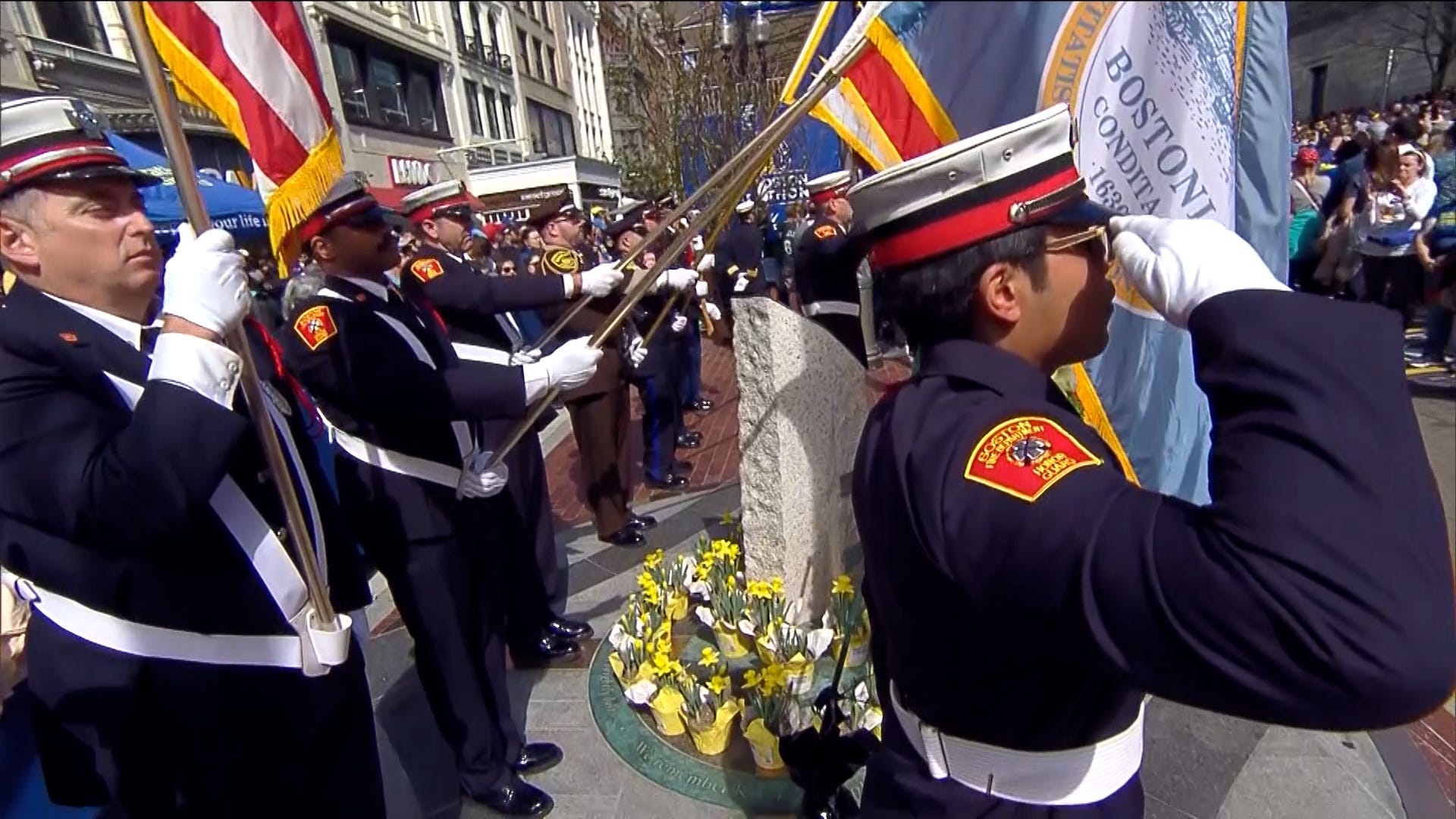 Red Sox unveil Boston Marathon-inspired uniforms