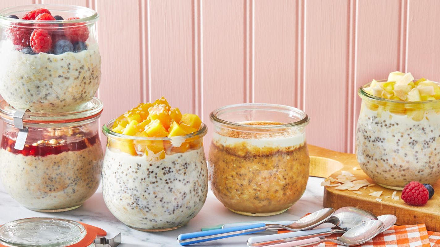 Clean Eating Overnight Oats 4 Ways for Breakfast Meal Prep!