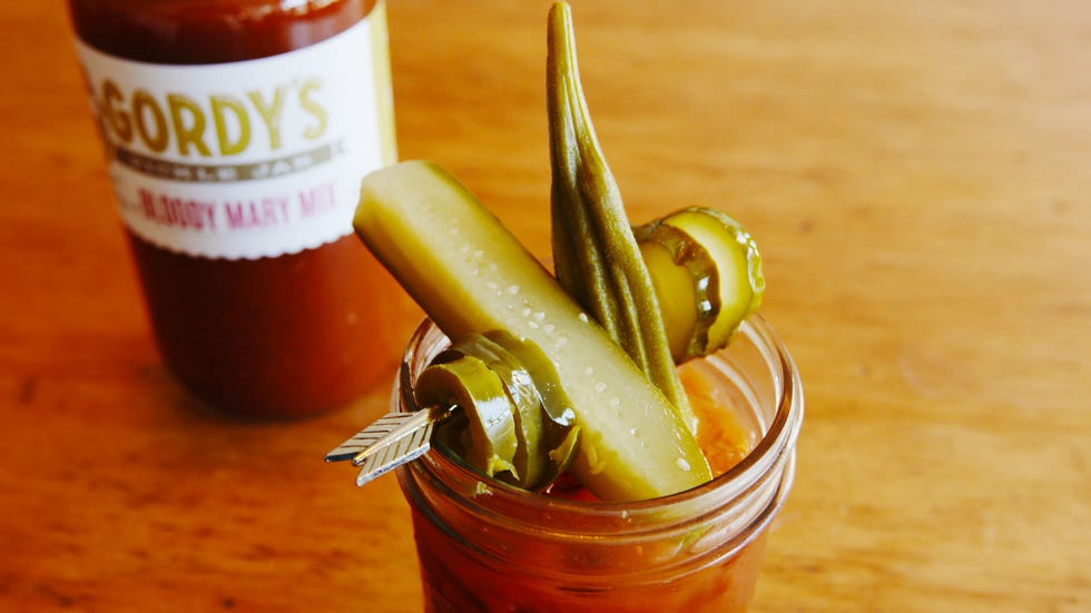 Drink, Food, Ingredient, Non-alcoholic beverage, Caesar, Cocktail garnish, Distilled beverage, Sour, Hot toddy, Liqueur, 