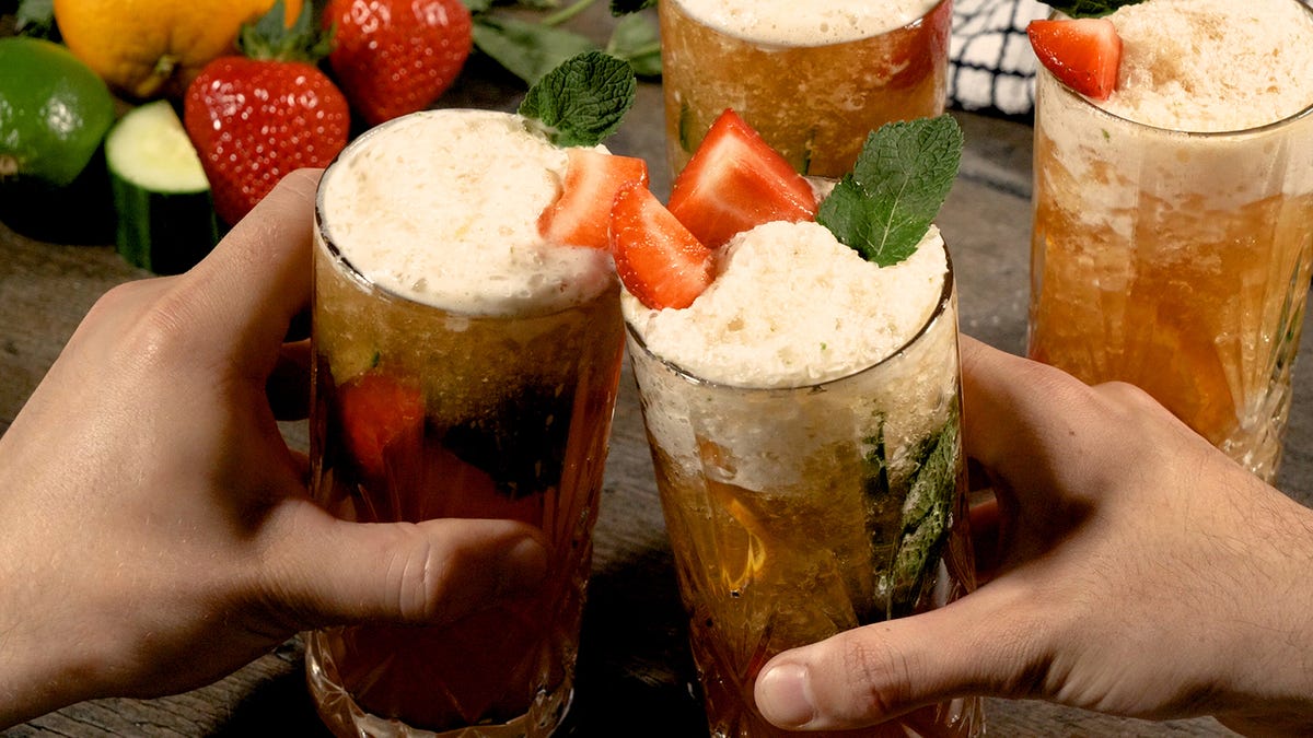 preview for Pink Lemonade Pimm's Slushie