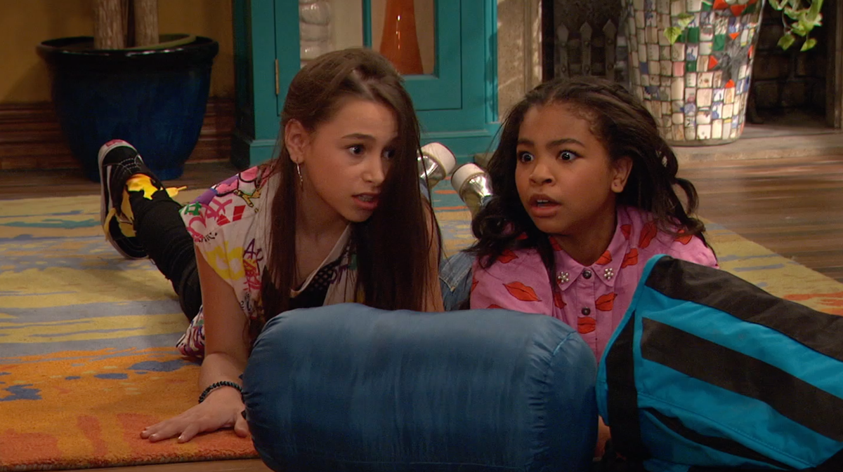 Raven's Home's Nia and Tess Embarrassed in Front of Crush in New
