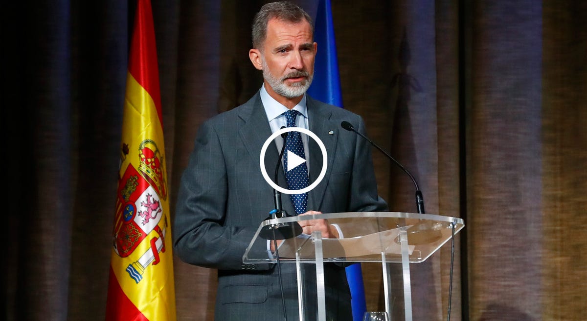 el rey felipe vi suspende 10 días su agenda oficial porque al estar en contacto con un positivo en coronavirus debe iniciar una cuarentena preventiva