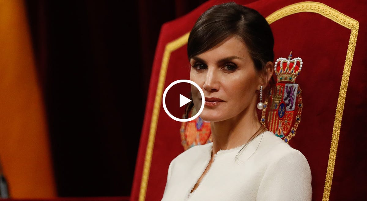 Familia Real Española, Reyes de España, Infanta Sofía, Princesa de Asturias, Princesa de Girona, Letizia y Felipe, Felipe VI, Letizia Ortiz, vestidos de Letizia, looks de la reina, Estilo de Letizia