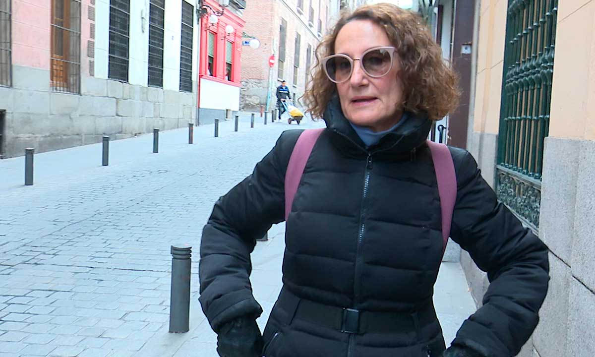 Eyewear, Pink, Winter, Glasses, Fashion, Jacket, Snow, Outerwear, Sunglasses, Cool, 