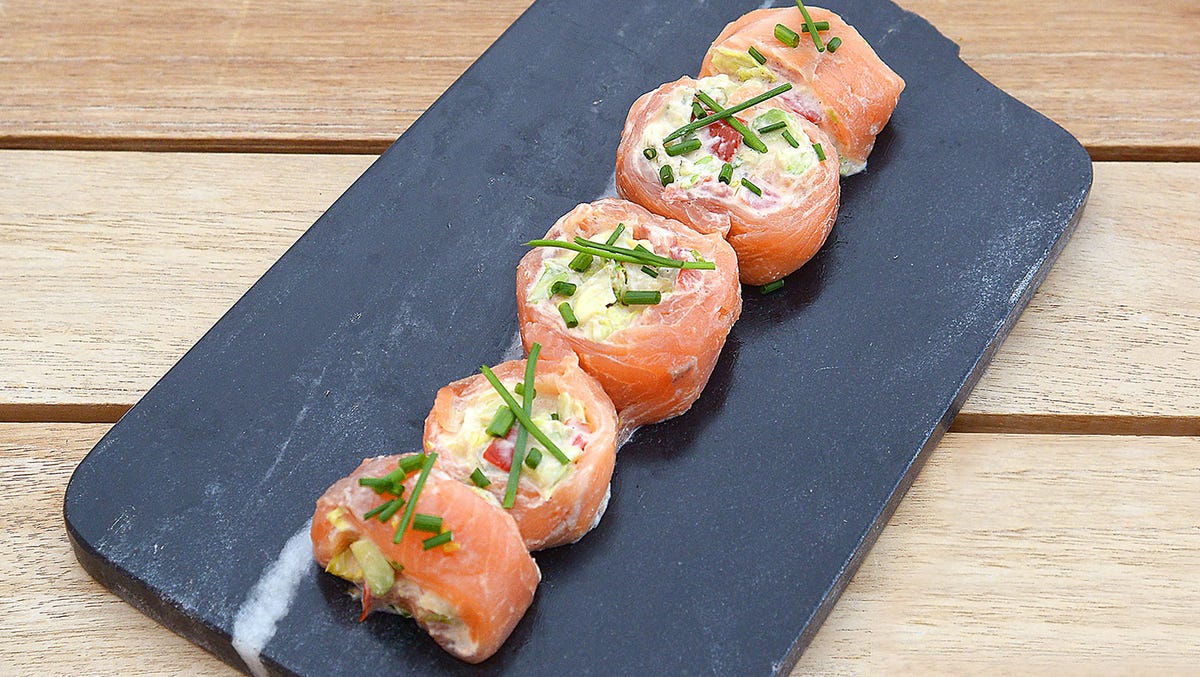 Las 33 mejores recetas con salmón ahumado bocaditos de pepino con salmón ahumado