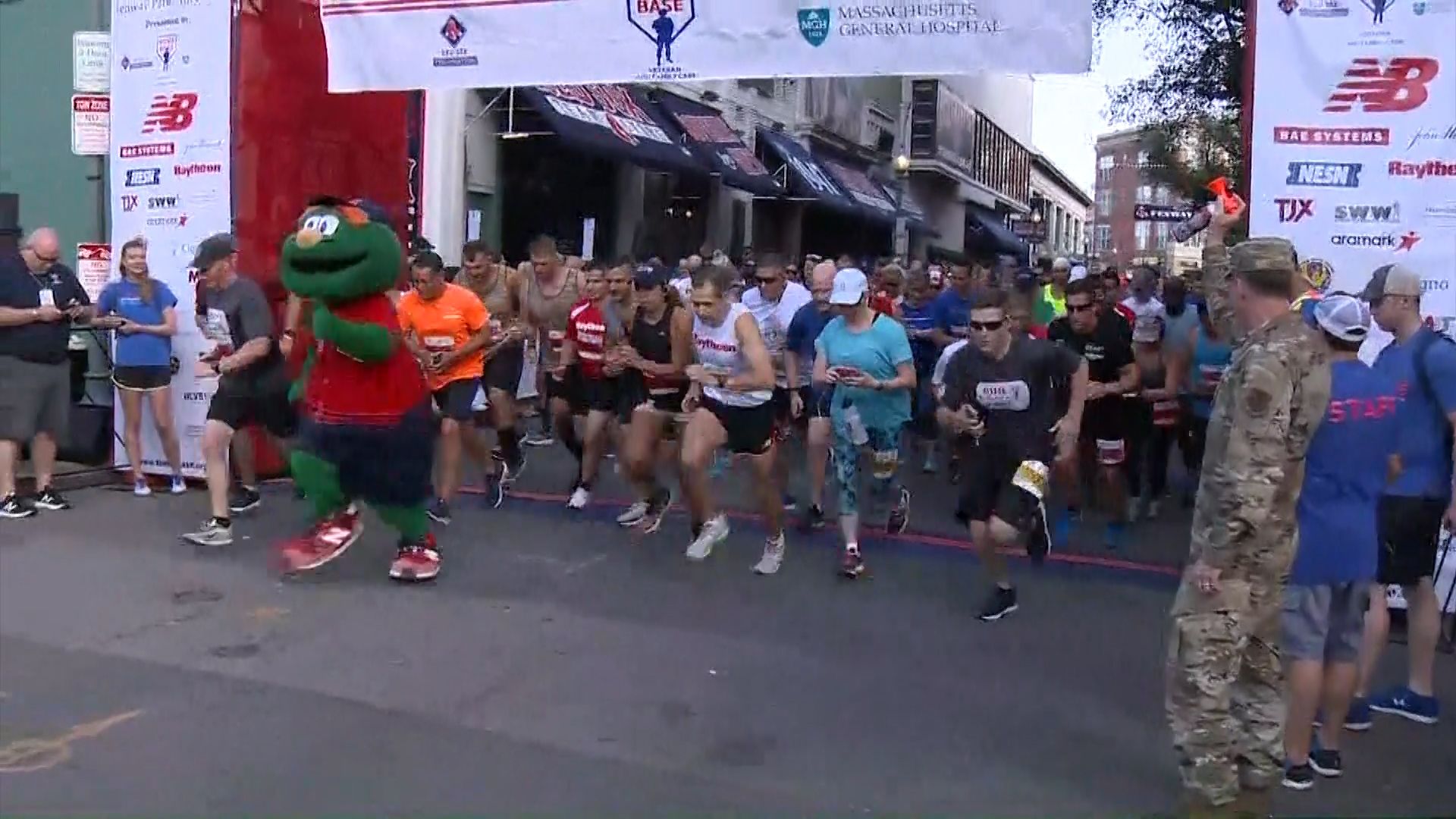 Run to Home Base at Fenway Park celebrates 10th anniversary