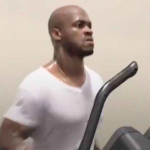 preview for How NFL Running Back Adrian Peterson Keeps Fit On & Off The Field