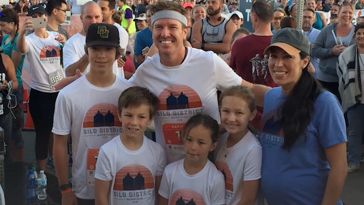 preview for Chip Gaines Completes First Marathon Raising Thousands Of Dollars