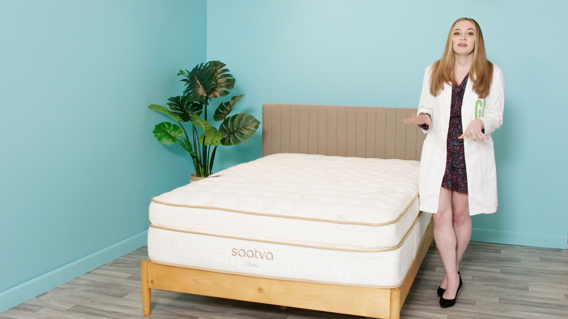 Saatva classic store mattress