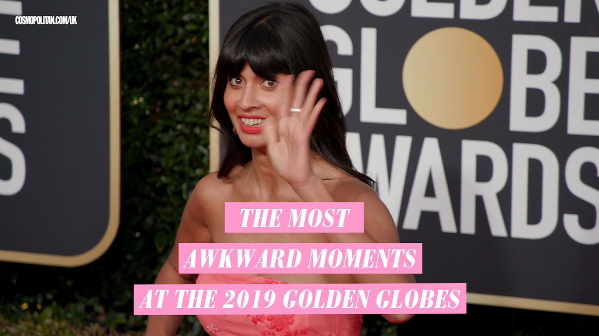 preview for 10 of the most awkward moments from the Golden Globes 2019