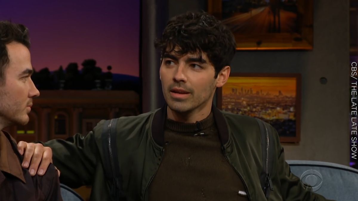 preview for Joe Jonas on what he's learned from his brothers' weddings
