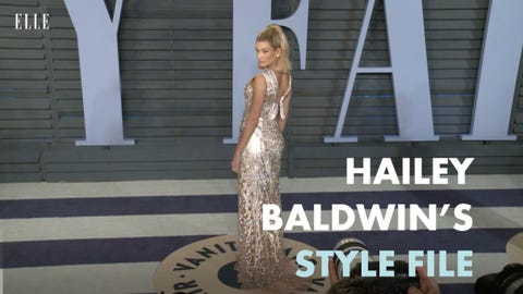 Hailey Baldwin Denies Shes Pregnant With Justin Biebers Baby