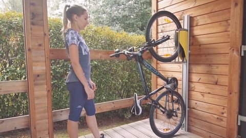 embotellamiento profundamente Patrocinar Ideas ingeniosas para guardar las bicicletas en casita - Orden