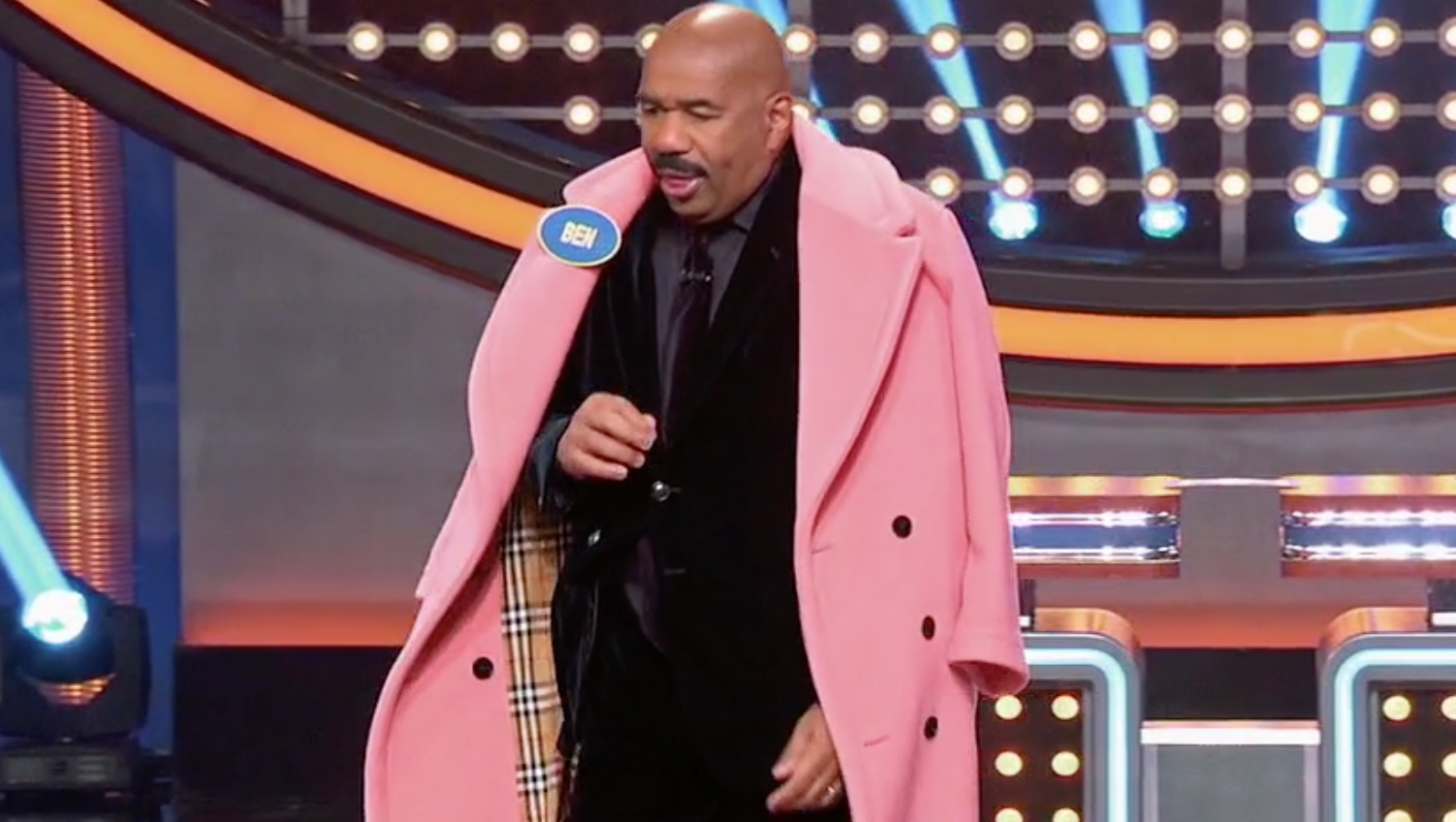 Steve Harvey Dropped Some “High-Level Shade” After One 'Family