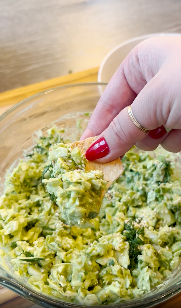 green goddess on a pita chip