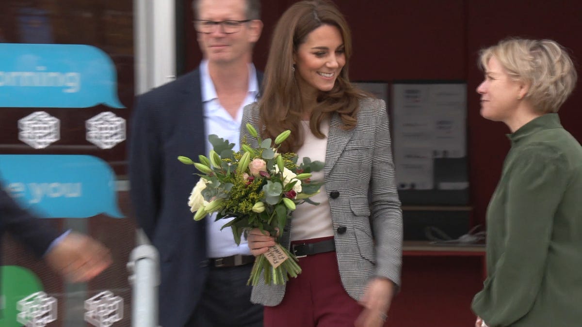 preview for The Duke and Duchess of Cambridge attend Shout's Crisis Volunteer Celebration