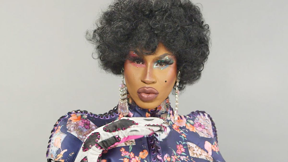 preview for Shea Coulee | Cosmo Queens