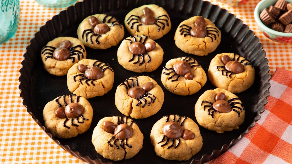 Easy Spider Cookies Recipe - How to Make Spider Cookies