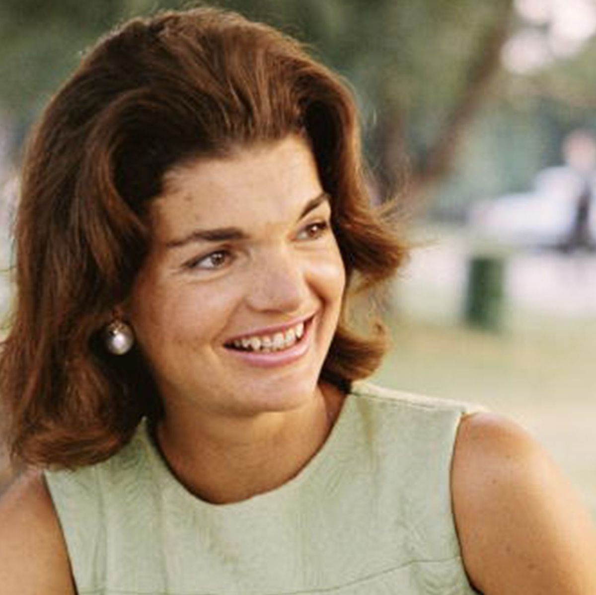 preview for 10 Beauty Lessons We Learned From Jackie Kennedy