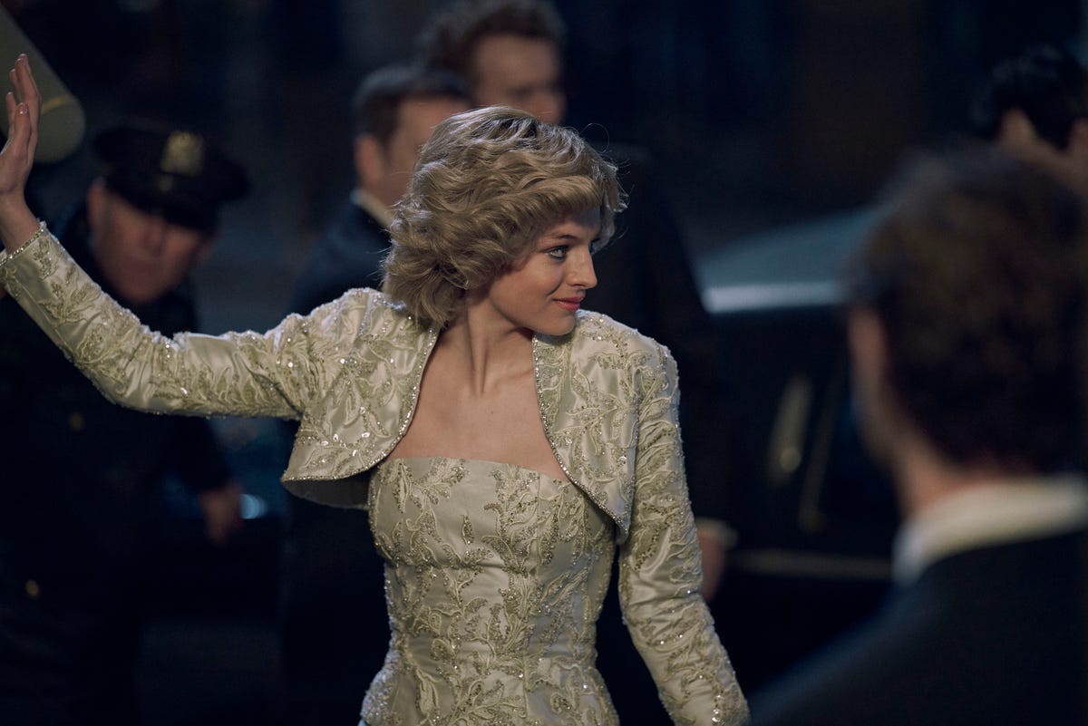 imelda staunton in the crown