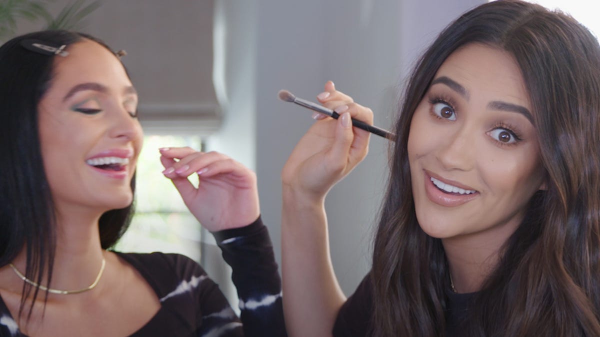 Shay Mitchell (