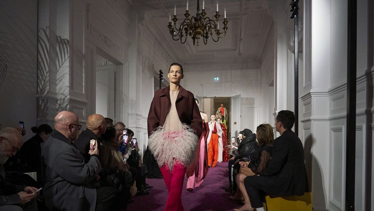 preview for 【Valentino】 Haute Couture Spring Summer 2024
