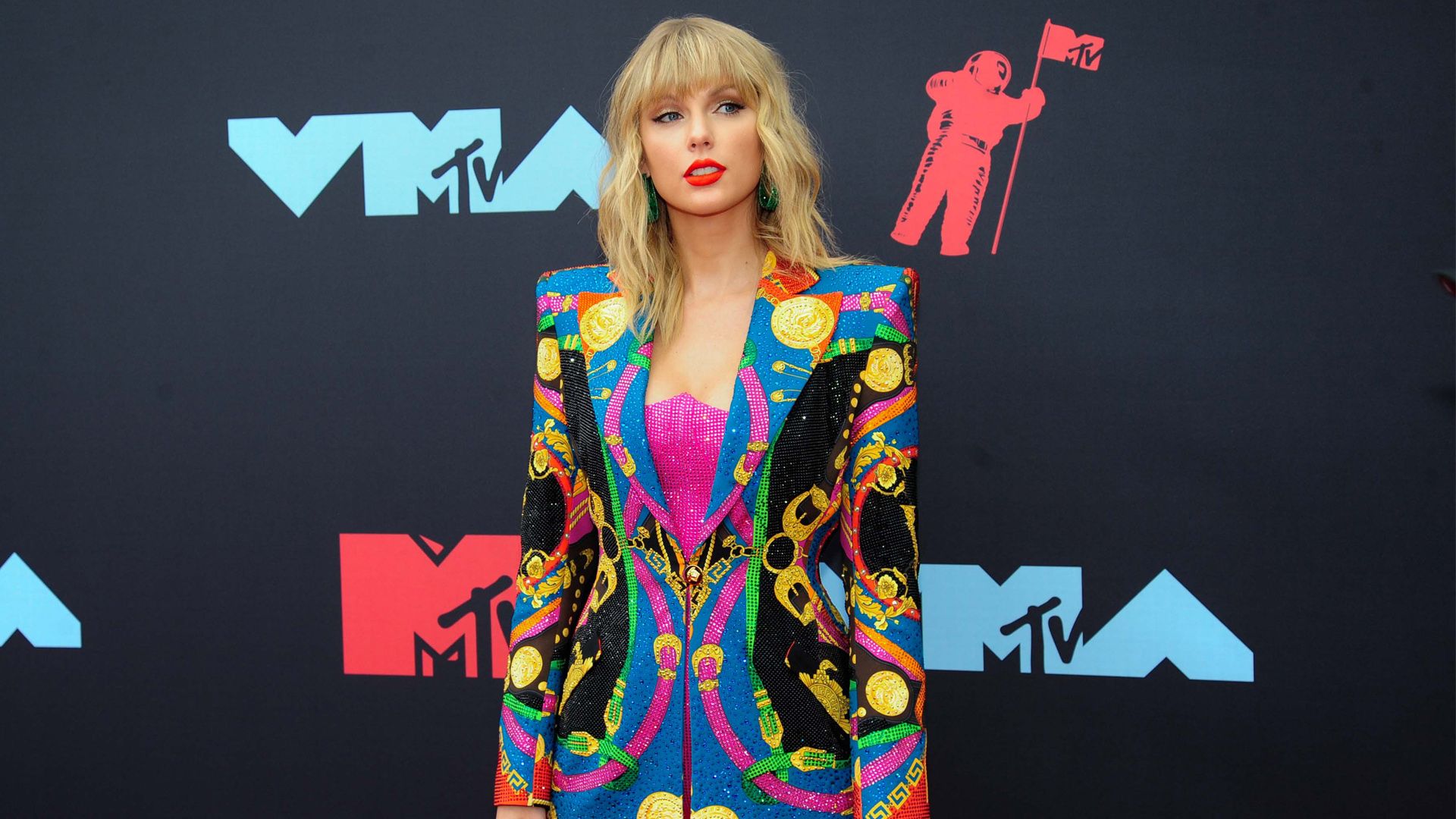 Every Red Carpet Look at the 2019 VMAs