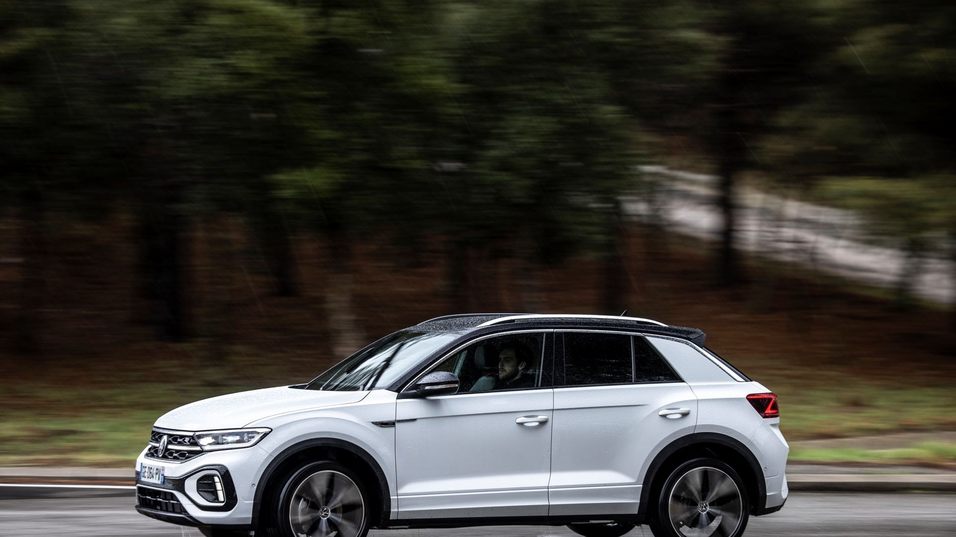 VW T-Roc 2022: Características, precio y test de conducción