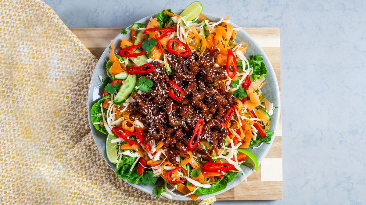 preview for Warm Crispy Chilli Beef Salad