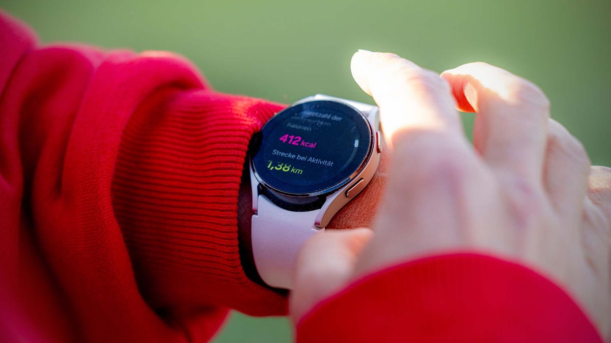 preview for When Should You Pause Your Fitness Tracker? The Short Answer: It Depends.