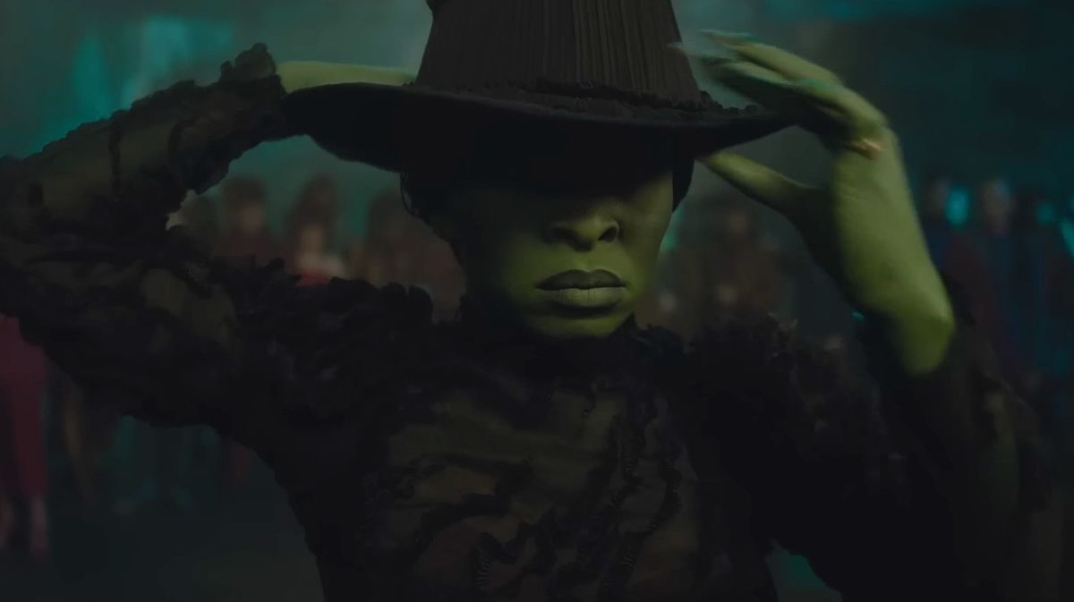 preview for Wicked – first look teaser trailer (Universal Pictures)