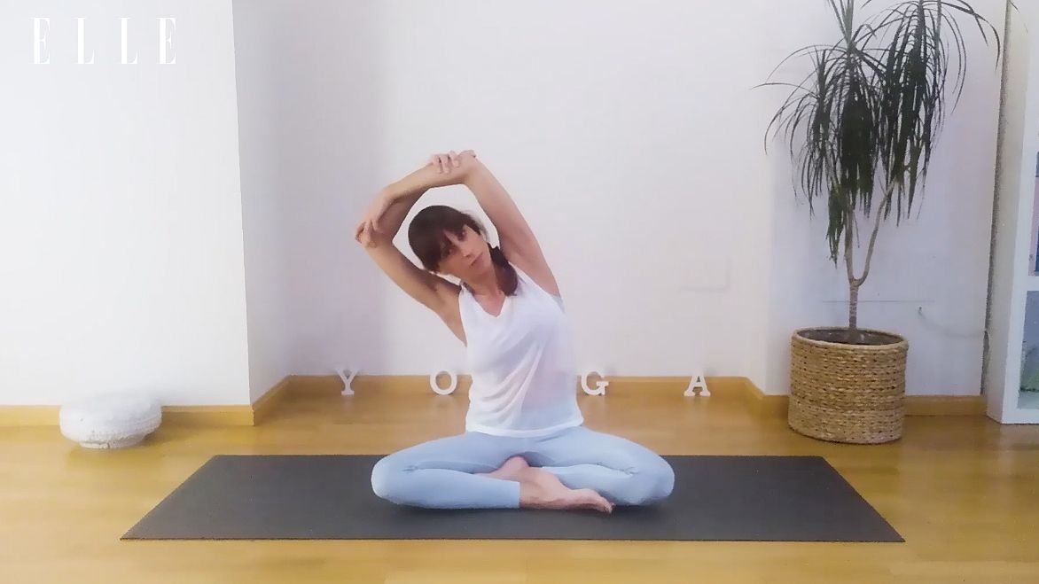 preview for Yoga en casa con Amalia Panea. Desbloquea tu cuello, espalda y hombros