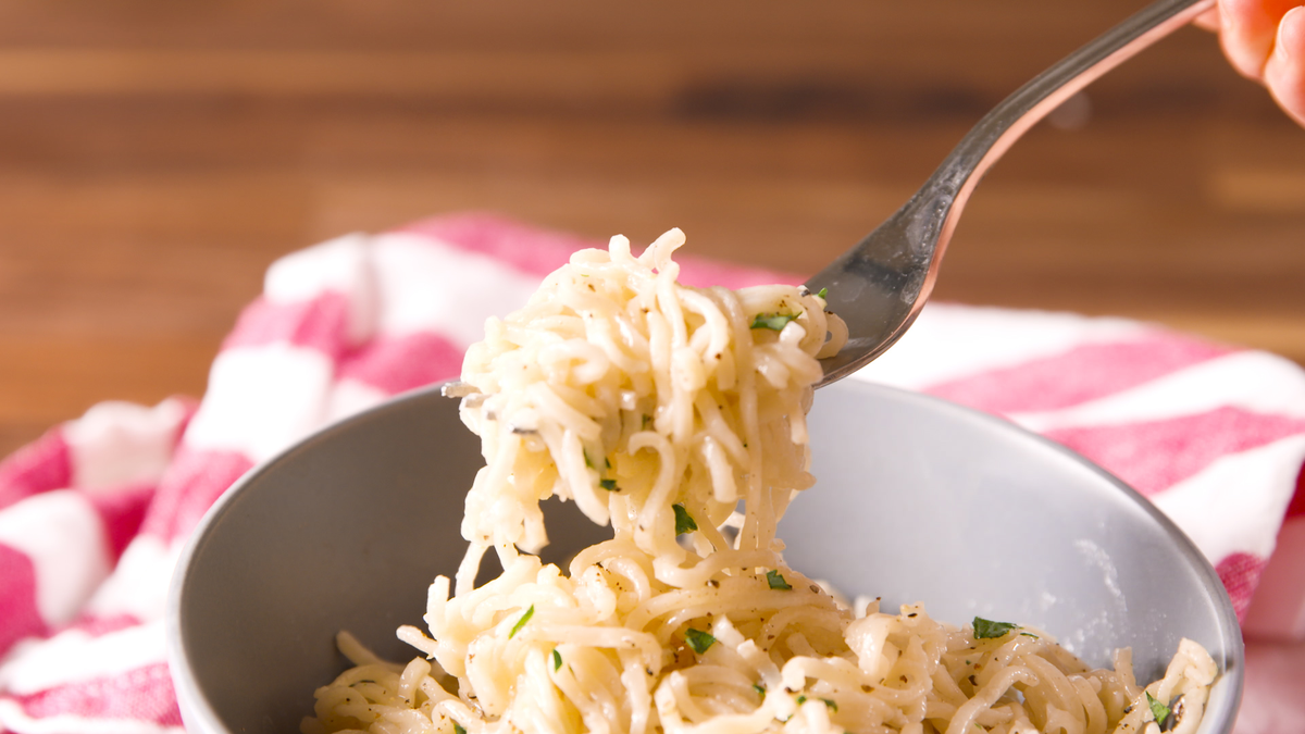 easy homemade ramen delishcom