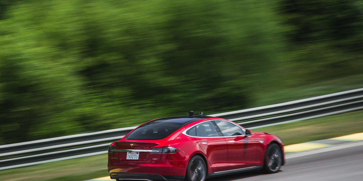 Kent nauwelijks Fruitig Lightning Lap 2016: Tesla Model S P85D