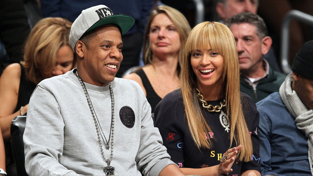 preview for A Brief History of Beyoncé Slaying Courtside Style