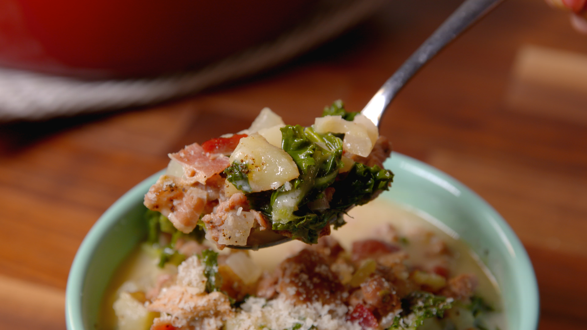 Video player poster image preview for Here's How You Can Make Olive Garden's Most Popular Zuppa Toscana Soup At Home!