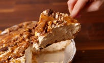 preview for You Don't Even Have to Like Twix to Love this Twix Cheesecake!