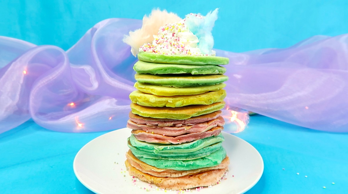 preview for This unicorn pancake recipe will make your Pancake Day game so strong