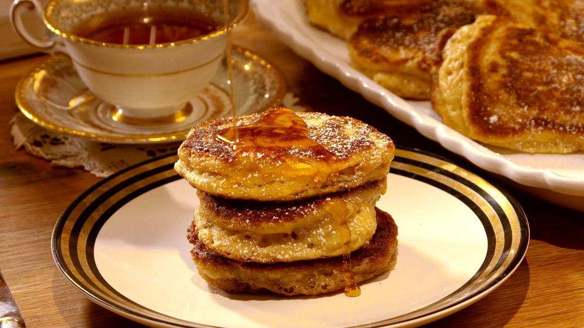 preview for If You Want to Make a Breakfast Fit for a Queen, Try Her Majesty's Own Drop Scones Recipe!