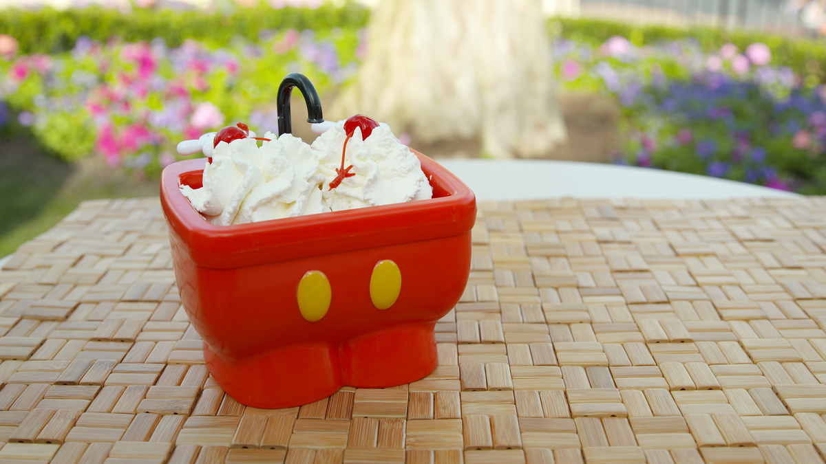 preview for The Most Delish Foods At Magic Kingdom!