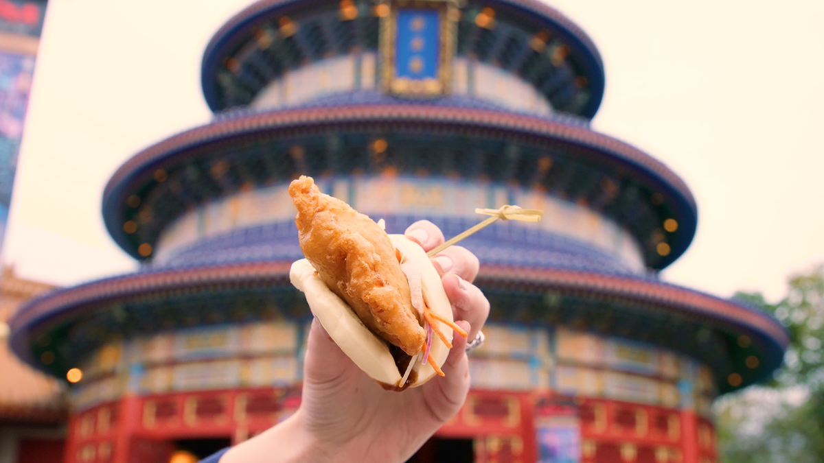 preview for Here's How to Eat Your Way Around the World at Epcot!
