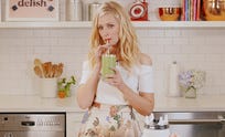 preview for How This '2 Broke Girls' Star Changed Her Diet — And Transformed Her Health