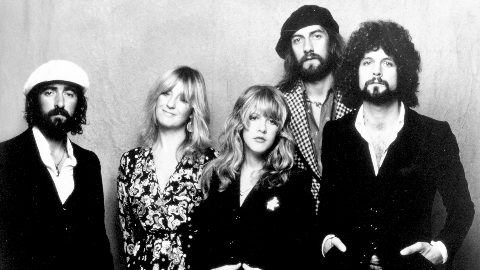 preview for Fleetwood Mac Will Reunite With Stevie Nicks for a New Tour