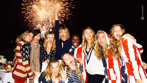Taylor Swifts New Years Eve Party Included Gigi Hadid