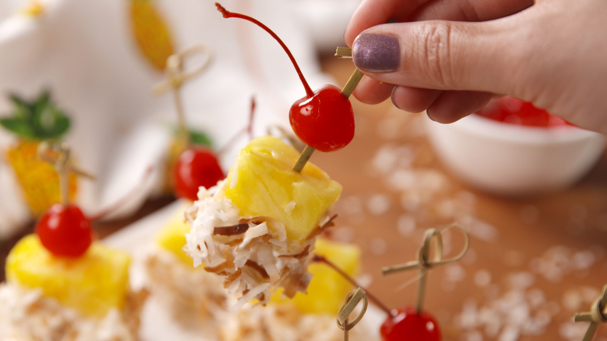 preview for Piña Colada Pineapple