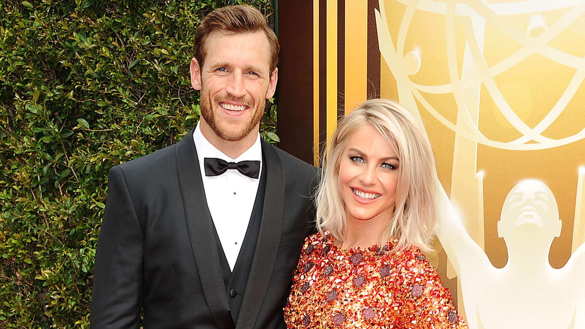 Julianne Hough and Brooks Laich’s Love Story Will Make You Melt