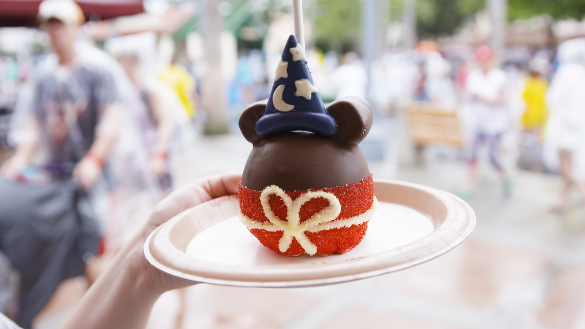 Video player poster image preview for The 10 Best Restaurants For Kids At Disney World